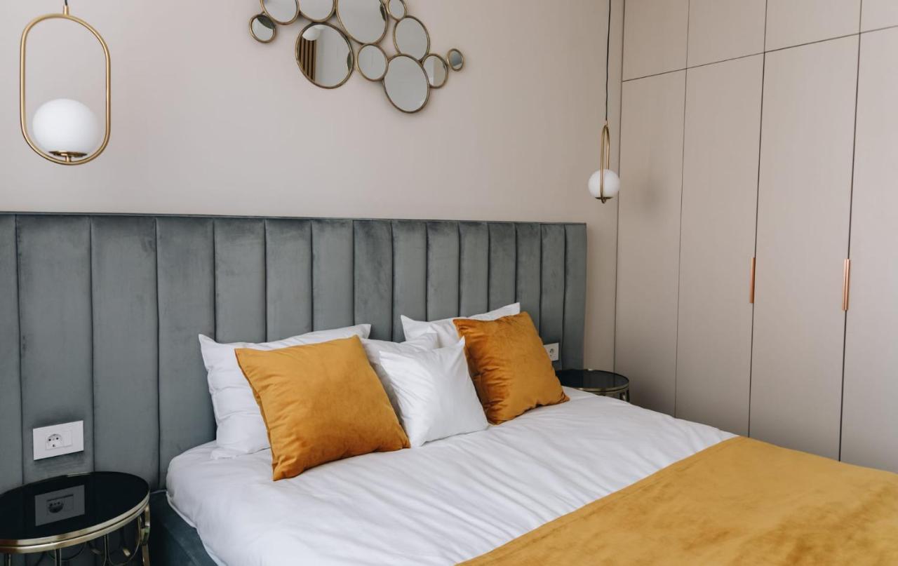Tulip Apartment Nagyvárad Kültér fotó