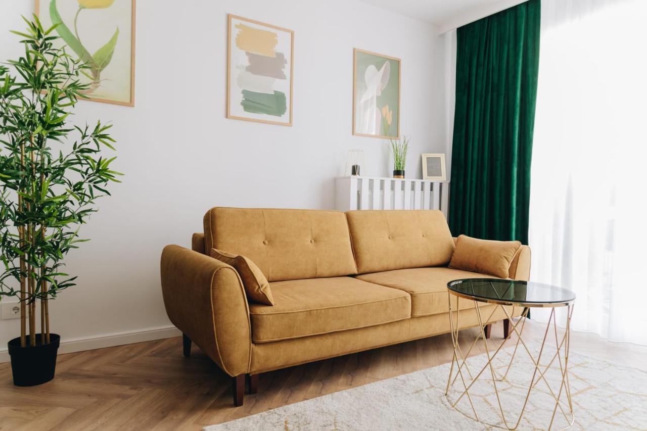 Tulip Apartment Nagyvárad Kültér fotó