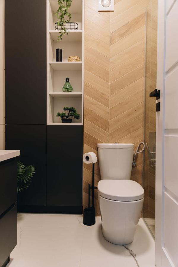 Tulip Apartment Nagyvárad Kültér fotó