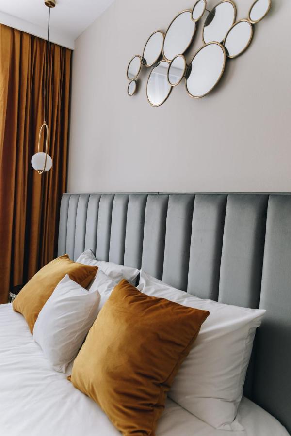 Tulip Apartment Nagyvárad Kültér fotó